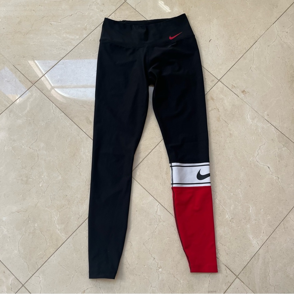 NIKE DRIFIT LEGGINGS